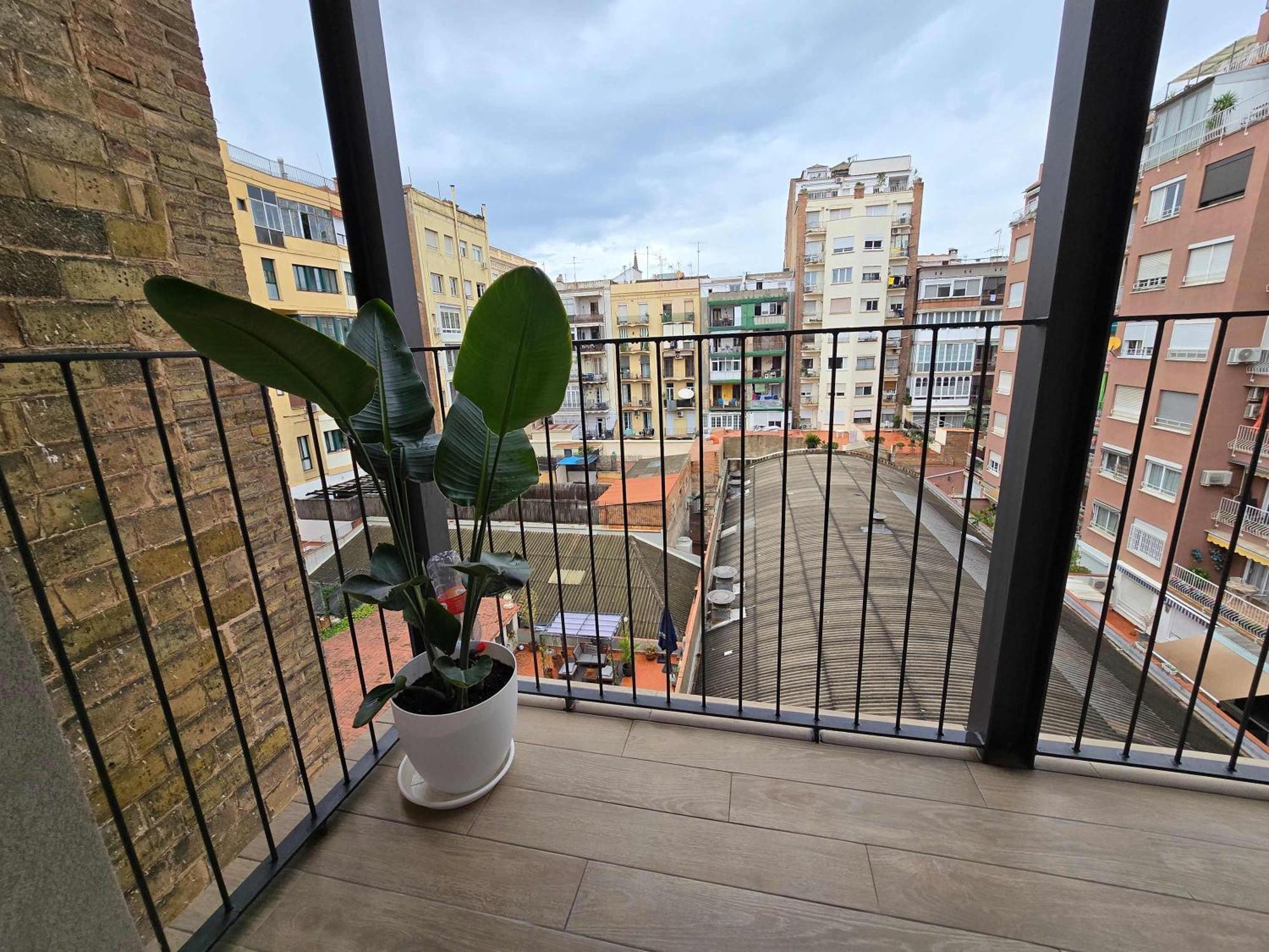 Eixample Penthouse - Bright 2br Duplex With Terraces Apartment *