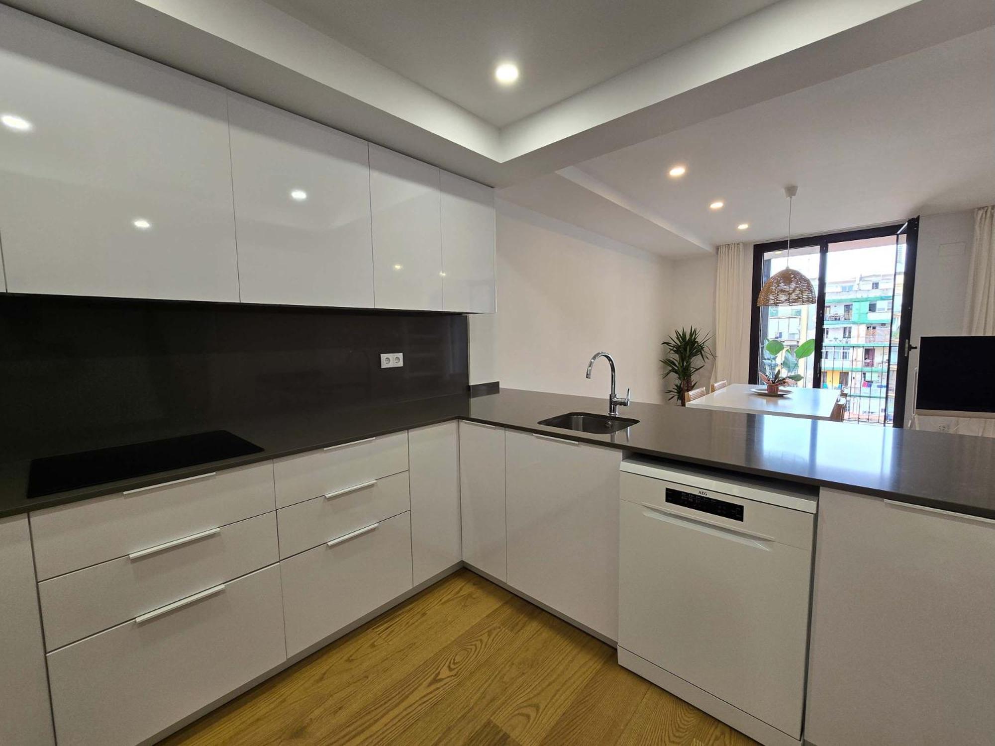 Eixample Penthouse - Bright 2br Duplex With Terraces Apartment
